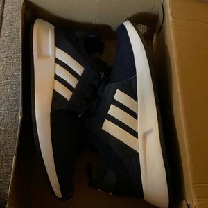 Navy blue adidas. Ortholite comfort shoe. In very good shape.